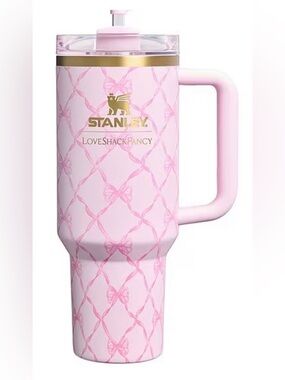New in box x LoveShackFancy Baby Bow Quencher H2.0 FlowState™ Tumbler, 40 oz.